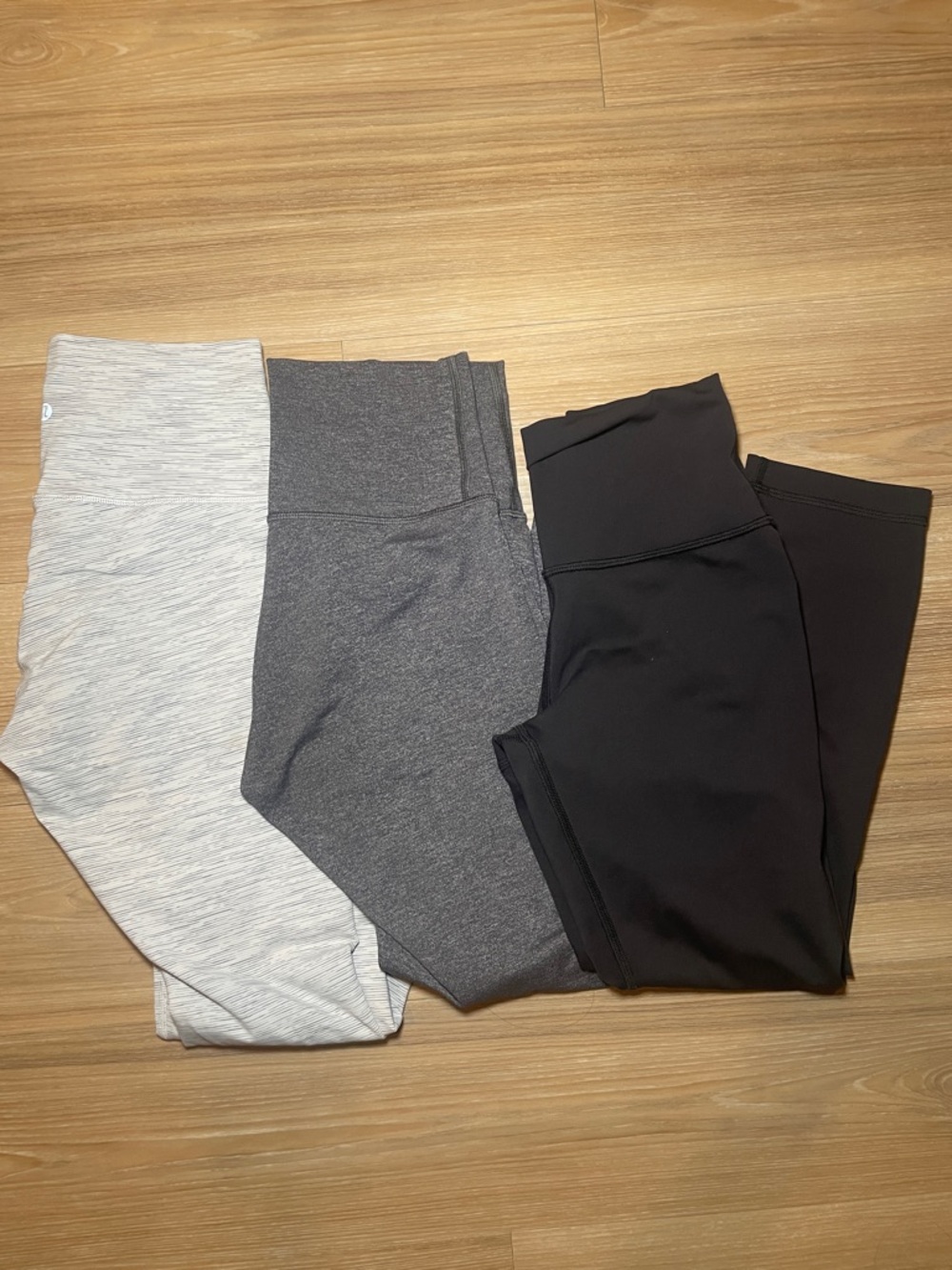 BUY 1 get 2 FREE! Crop 21 in leggings